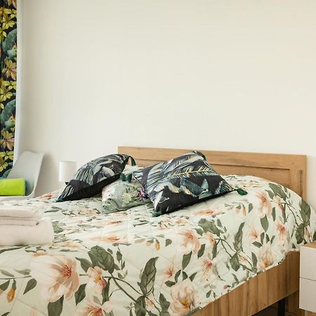 Apartament Flora - Apartament Blisko Morza กดัญสก์ ภายนอก รูปภาพ