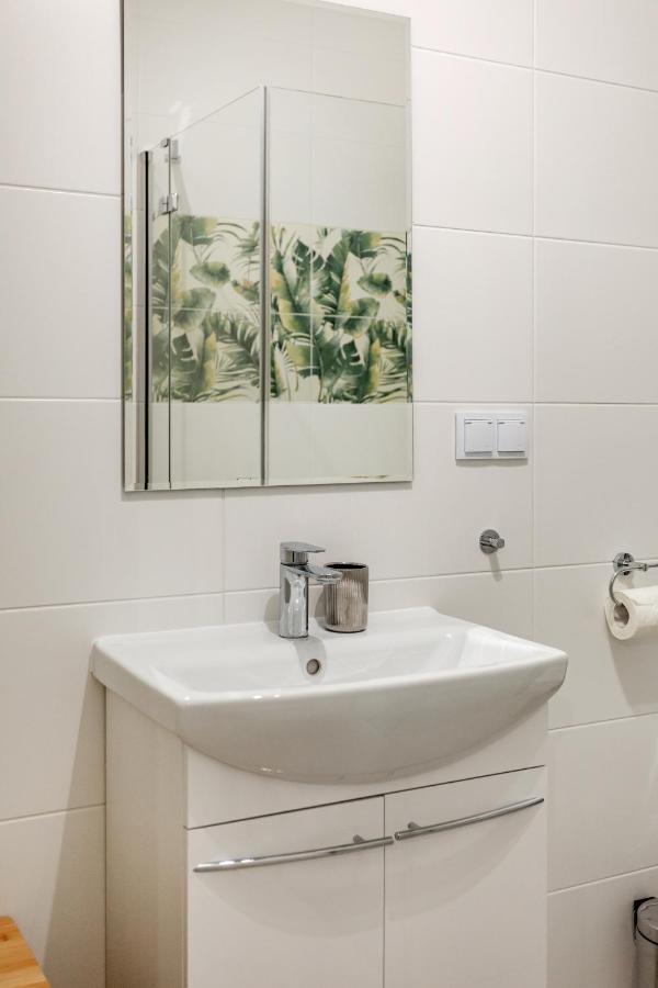 Apartament Flora - Apartament Blisko Morza กดัญสก์ ภายนอก รูปภาพ
